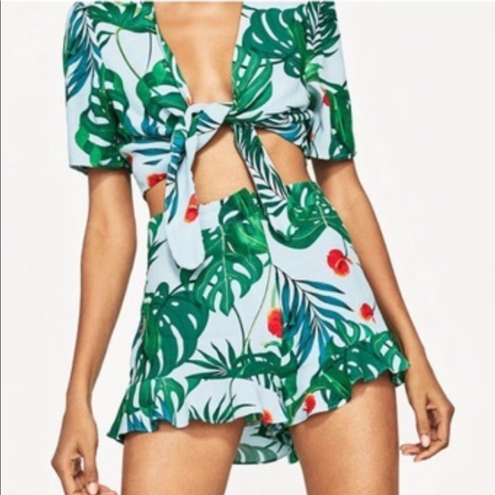 Zara two piece tropical set.